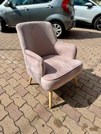 Poltrona Velluto Rosa Antico con gambe in legno