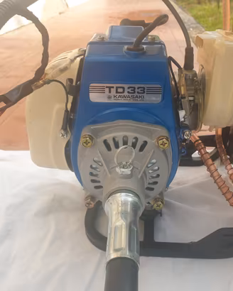 DECESPUGLIATORE KAWASAKI TD33 NUOVO