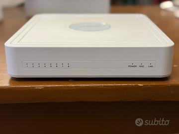 Videoregistratore NVR Foscam FN3108XE e telecamera