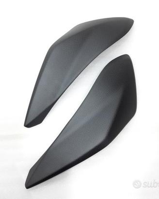 Fianchetti posteriori carbonio hypermotard 950