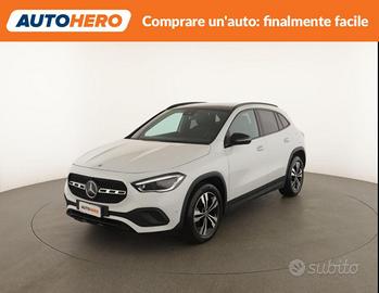 MERCEDES-BENZ GLA 200 ZW01029