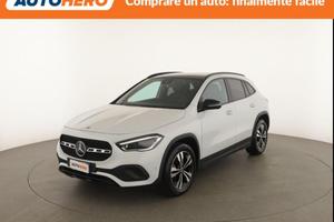 MERCEDES-BENZ GLA 200 ZW01029