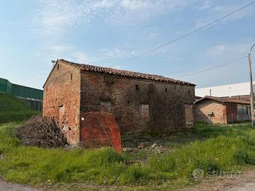 CAZZAGO DI PIANIGA Rustico da Restaurare