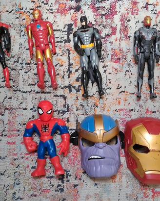 personaggi,maschere e moto personaggi Marvel