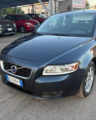 Volvo V50 D4 Momentum Gancio Unipro 2010