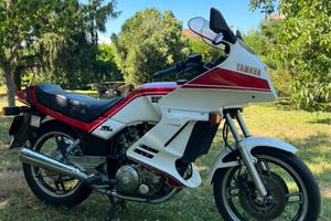 yamaha xz550