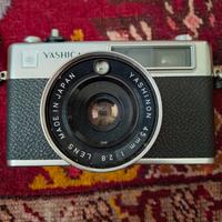 Yashica MG 1