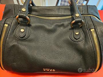 borsa Bauletto Liu Jo in pelle colore nero