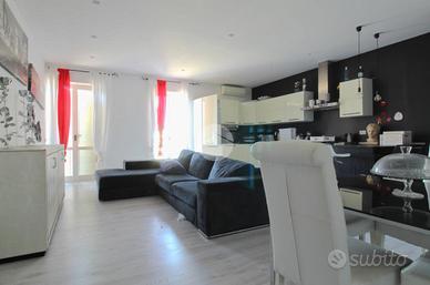 3 LOCALI A MONTEROSI