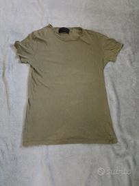 T-shirt Zara verde