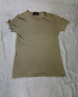 T-shirt Zara verde