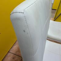 Sedie bianche quadra