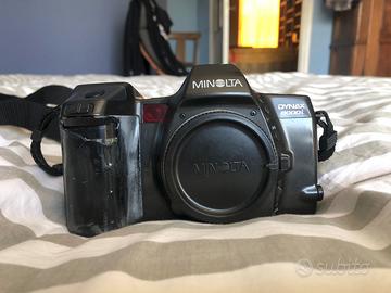 Fotocamera reflex analogica (pellicola) Minolta