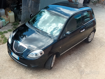 Lancia Ypsilon 1.3 multijet neopatentati ok