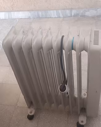 Radiatore elettrico a olio OMAS 1500W – 8 elementi