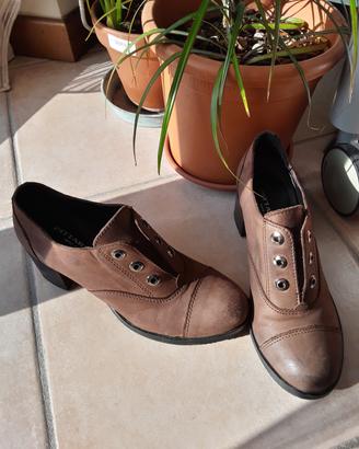 Scarpa in cuoio Pittarello n.36 