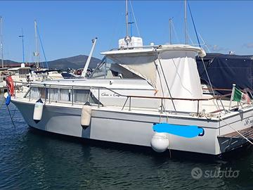 Barca Chris Craft Commander 31