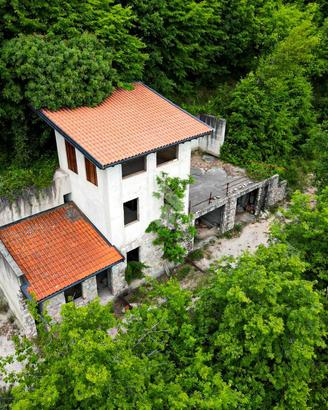 RUSTICO A GARGNANO