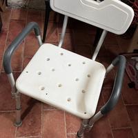 Sedia da doccia per persone disabili/anziane