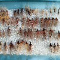 Lotto mosche artificiali pesca a mosca + scatola