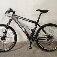 mountain bike TREK 9.8 CARBON