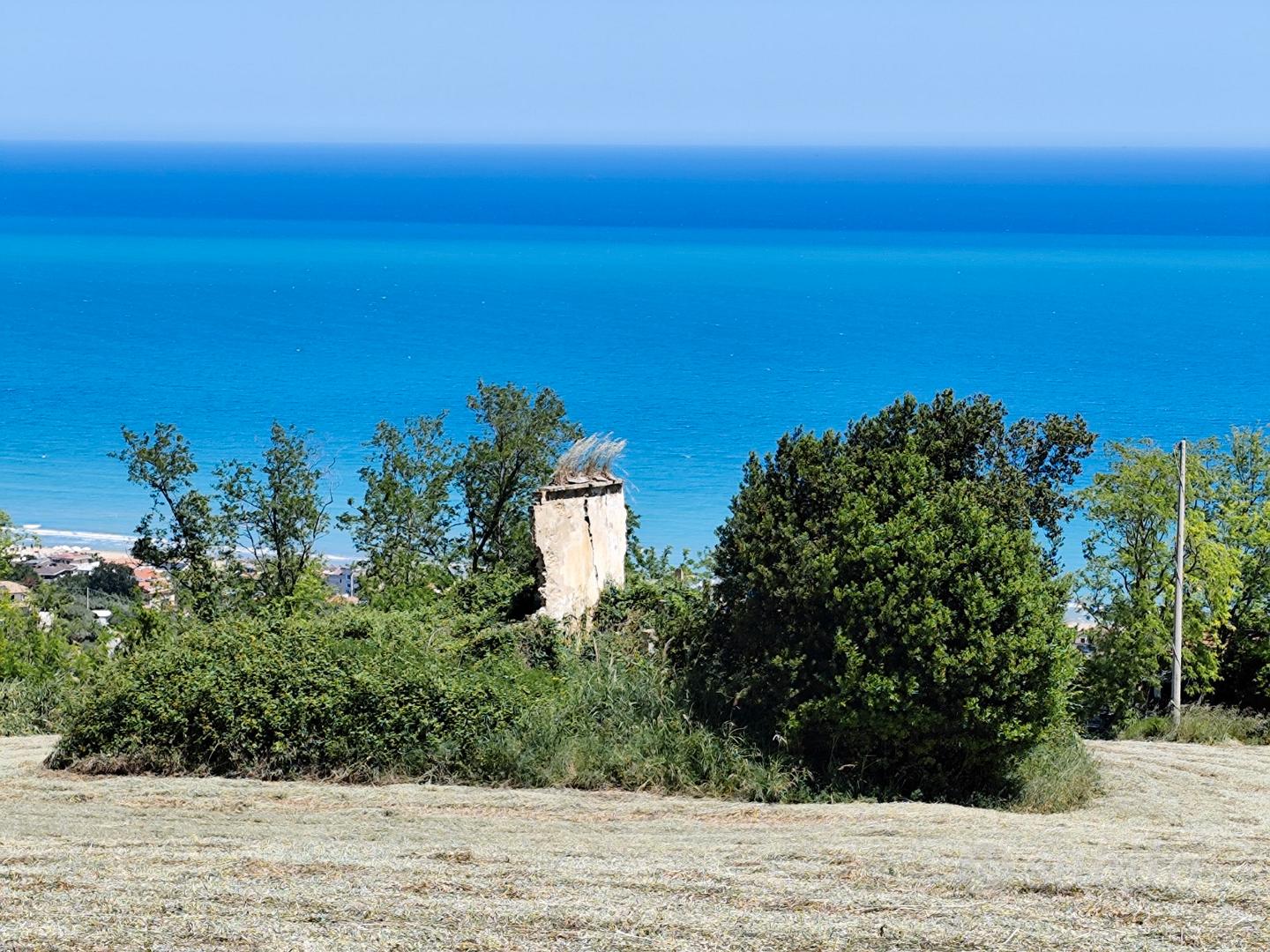 Terreno vista mare-commerciale o villa bifamiliar - Vista 5