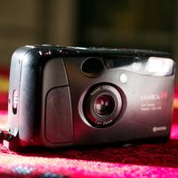 Compatta fotografica Yashica T4 obiettivo Zeiss