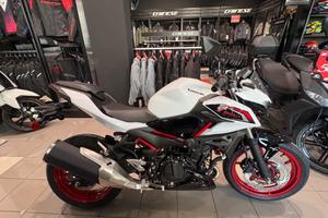 Kawasaki Z 500SE 2026 PRONTA CONSEGNA