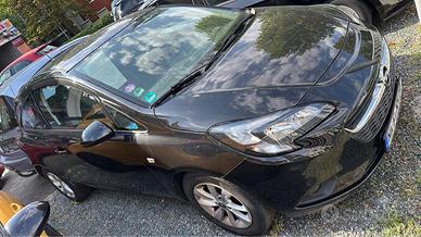 Opel Corsa 1.4 benzina