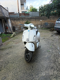 Vespa gts 300 2021
