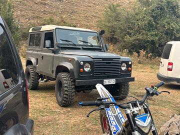 Land rover defender 90 2.5 autocarro asi