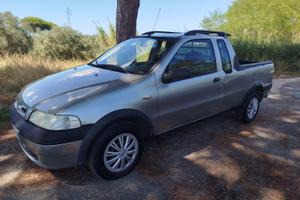 Fiat strada 1.9 JTD pick-up