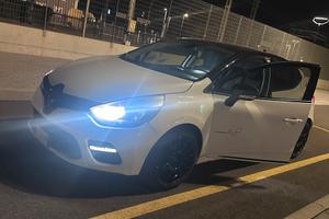 Clio GT
