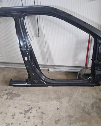 Ossatura vano porta destra jeep compass