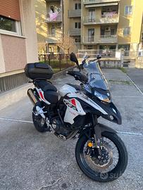 Benelli trk 502