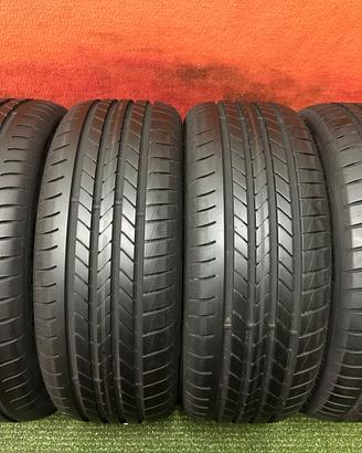 235 45 19 Gomme Estive 95% RFT GoodYear 235 45 19