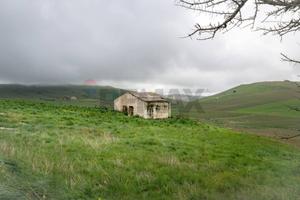Terreno - Piana degli Albanesi