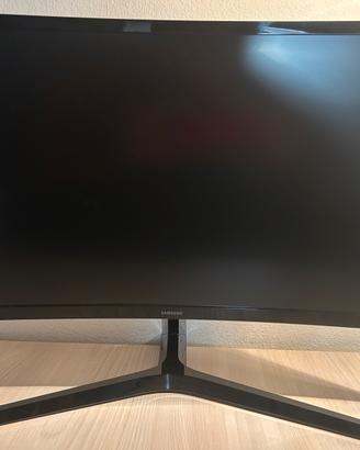 Monitor Samsung 24’’ Curvo (S24C366EAU) come nuovo
