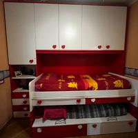 Camera ragazza Moretti Compact