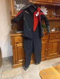 Muta da sub e giacca