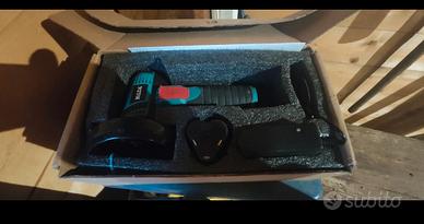 smerigliatrice piccola