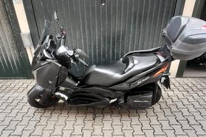 Yamaha X-Max 400 Iron Abs - 2019