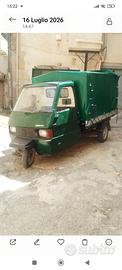 Ape tre ruote verde 