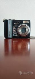 NIKON COOLPIX 7900