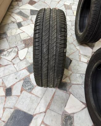 Gomme ruote auto