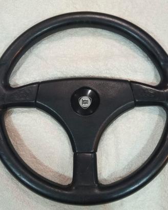 volante Momo Lancia Delta HF