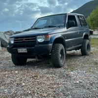 Pajero 2,5 anno 1999