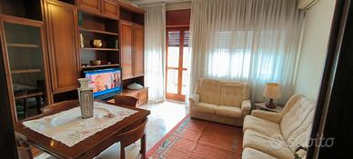 Arredato possibilità garage a non residenti