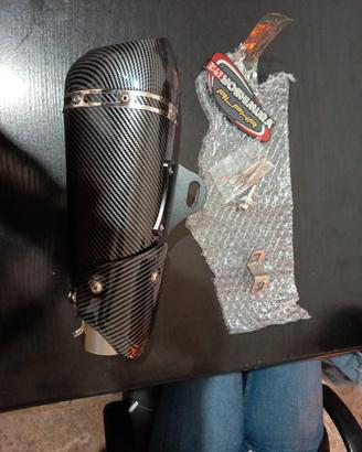Terminale di scarico yoshimura