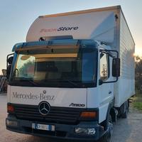 Camion mercedes atego 1018 con sponda anteo 2004